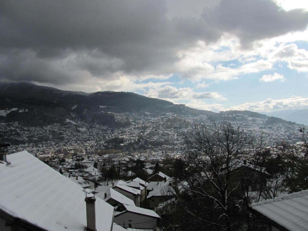 Apartment Safir - Free Parking Saraybosna Dış mekan fotoğraf